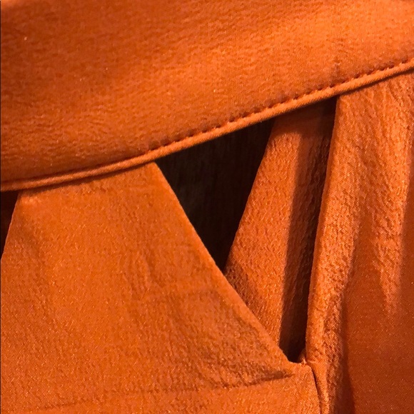 Silk skirt with cutout details around waist - Picture 5 of 6